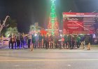 Pohon-Natal-Polres-Kupang-Nomor-Urut-14-Hadirkan-Pesan-Iman,-Harmoni-Alam,-dan-Kebersamaan