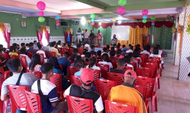 Cegah-penularan-covid-19-Kapolsek-Kupang-Tengah-Bubarkan--kerumunan-warga-yang-mengikuti-sosilisasi-produk-obat-baru