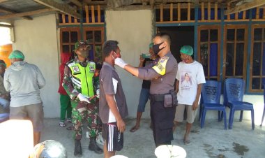 Hari-Bhayangkara-ke-74-Bhabinkamtibmas-Tetap-Berbagi-Di-Tengah-Pandemi-Covid-19