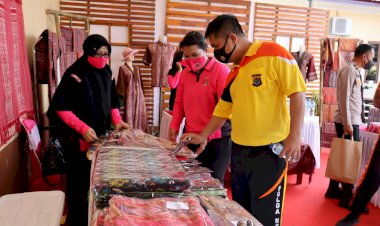 Promosi-Produk-UMKM--Bhayangkari-Kupang-Gelar-Bazar