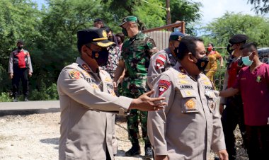 Kapolres-Kupang-Dampingi-Waka-Polda-NTT,-Hadiri-pelaksanàan-zoom-meeting