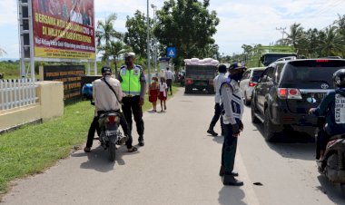 Operasi-Keselamatan-Turangga-2022-Sat-Lantas-Polres-Kupang-Himbau-Warga-Tertib-Berlalu-Lintas