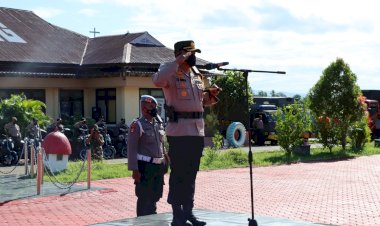 Kapolres-Kupang-Akbp-FX-Irwan-Arianto-S.I.K,-M.H,-Pinpin-Pelaksnaan-Apel-Jam-Pimpinan