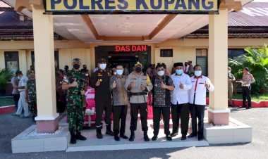 Kapolres-Kupang-Terjunkan-Ratusan-Personil-Gabungan-Amankan-Pelakasanaan-Sholat-Idul-Fitri-1443-H