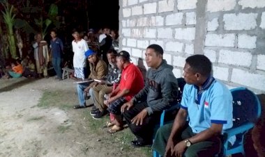 Piket-SPK-Polsek-Amarasi-Evakuasi-Korban-Tenggelam-di-Danau-Nefoko'u