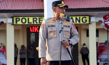 Kapolres-Kupang-Pimpin-Upacara-Korps-Raport-Perwira-dan-Anggota-Priode-1-Juli-2022