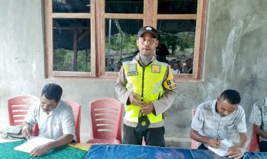 Bhabinkamtibmas-Polsek-Jajaran-Polres-Kupang--gelar-Sosialisasi-PMK