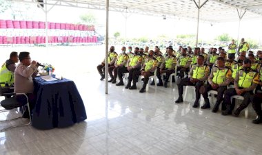Bhabinkamtibmas-Polres-Kupang,-Gelar-Anev