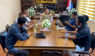 Kapolres-Kupang-Buka-Ruang-Dialog-dengan-Dewan-Pengurus--SMSI-Wilayah-Kabupaten-Kupang