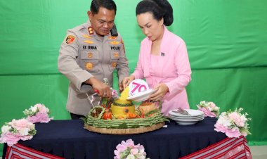 Kapolres--Kupang-Dampingi-Ketua-Bhayangkari-Ikuti-Peringatan-HUT-HKGB-ke-70-Tahun-2022