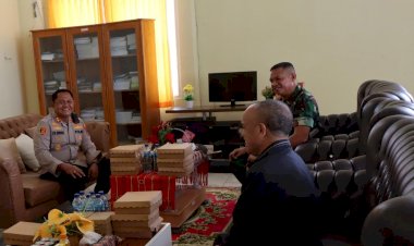 Ketua-DPRD--Apresiasi-Kinerja-Kapolres-Kupang-,-atas-Suksesnya-Pilkades-Serentak-tahun-2022