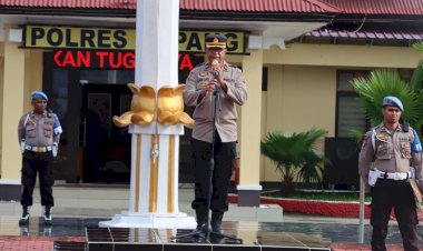 Pimpin-Apel-Perdana,-Wakapolres-Kupang-Ajak-Anggota-Untuk-Saling-Bekerjasama