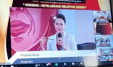 Gelar-Dialog-Publik,-Humas-Polri-Angkat-Tema-'Hoegeng:--Keteladanan-Melintasi-Jaman'