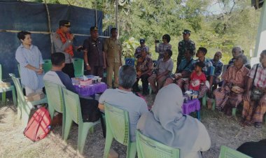 Sat-Binmas-Polres-Kupang-Gelar-FGD,-Warga-Tunbaun-Siap-Bangun-Pos-Siskamling
