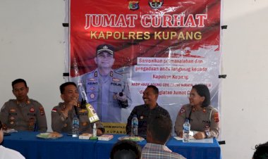 Kapolres-Kupang-Gelar-Jumat-Curhat-Dengan-Warga-Desa-Tanah-Merah