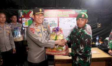 Patroli-Skala-Besar,-Wakapolda-NTT-dan-Forkopimda-Pastikan-Keamanan-Malam-Natal-di-Kota-Kupang