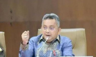 DPR-Apresiasi-Jenderal-Sigit-Atas-Penghargaan-Bagi-Satrio