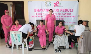 Bhayangkari-Polres-Kupang-Turut-Andil-Dalam-Bakti-Kesehatan-Peringati-HUT-Bhayangkara-ke-78