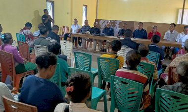 Kolaborasi-Polres-Kupang,-Kejaksaan-Negeri,-dan-Bawaslu-Kabupaten-Kupang-Gelar-Sosialisasi-di-Amfoang-Timur