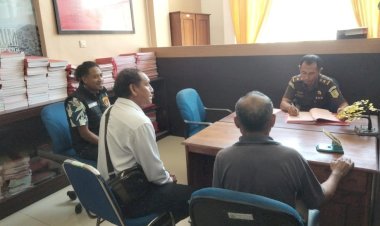 Penyidik-Reskrim-Polres-Kupang-Lakukan-Tahap-II-Kasus-Pembunuhan-di-Pasar-Oesao