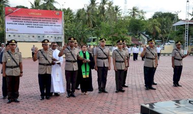 Kapolres-Kupang-Lantik-Kabagren-dan-Serahterimakan-Enam-Kapolsek-Jajaran