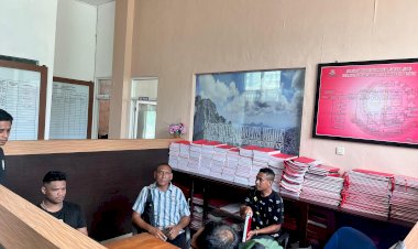 Penyidik-Reskrim-Polres-Kupang-Limpahkan-Tersangka-HS-ke-JPU