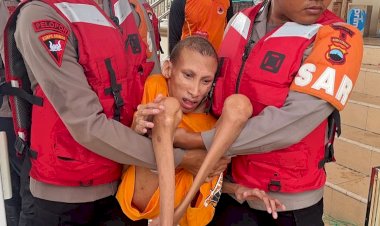 Tim-SAR-Satbrimob-Polda-Jateng-Turun-ke-Lokasi-Longsor-Bantu-Cari-Korban-Hilang-dan-siapkan-dapur-lapangan-di-Petungkriyono