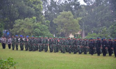 Polda-NTT-Gelar-Apel-Siaga-Hadapi-May-Day-2025,-Ratusan-Personel-Dikerahkan
