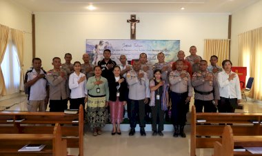 Sinergi-Polres-Kupang-dan-Kemenag-Gelar-Binrohtal,-Anggota--Diingatkan-untuk-Berkarya-Bagi-Tuhan