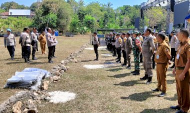 Polres-Kupang-Amankan-Kegiatan-KKR-di-Lapangan-Umum-Desa-Tunbaun