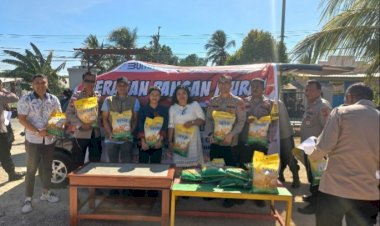 Dirbinmas-Polda-NTT-Gelar-Pasar-Murah-Beras-SPHP-di-Gereja-Ebenezer-Matani