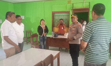 Kapolres-Kupang-Pantau-Penanganan-Dugaan-Keracunan-Makanan-di-SMK-PP-Negeri-Kupang
