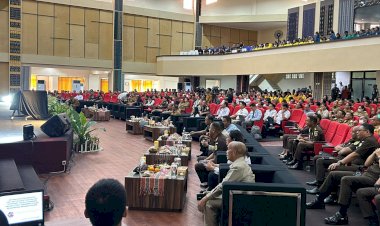 Wakapolres-Kupang-Hadiri-Seminar-Ilmiah-Peringati-Hari-Lahir-Kejaksaan-RI-ke-80