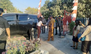 Kegiatan-Kunjungan-Kerja-Wakil-Bupati-Kupang-di-Amfoang-Utara-Mendapat-Pengamanan-dari-Polsek-Amfoang-Utara