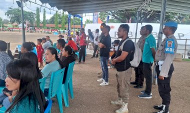 Turnamen-Sepak-Bola-Bupati-Kupang-Cup-2025-Masuki-Babak-Semifinal,-Polres-Kupang-Pastikan-Situasi-Aman-dan-Kondusif