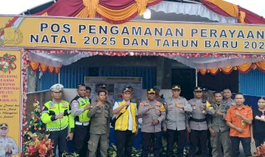 Kapolres-Kupang-Tinjau-Langsung-Pos-Pengamanan-Nataru-2025,-Pastikan-Kesiapan-Personel-Jelang-Natal