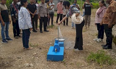 Polsek-Amarasi-Timur-Monitoring-Serah-Terima-Pengelolaan-Sistem-Penyediaan-Air-Minum-di-Desa-Oebesi