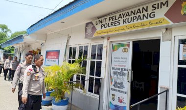 Perkuat-Pengawasan-Internal,-Wakapolres-Kupang-Laksanakan-Pengecekan-Personel