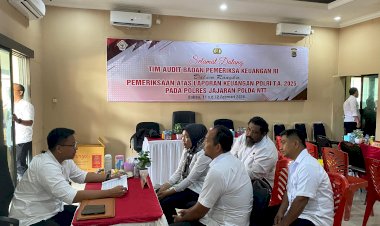Tim-Audit-BPK-RI-Periksa-Laporan-Keuangan-Polri-TA-2025-di-Polres-Kupang