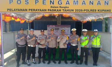 Turun-Langsung-ke-Lapangan,-Kapolres-Kupang-Pantau-Pos-Pengamanan-dan-Apresiasi-Personel