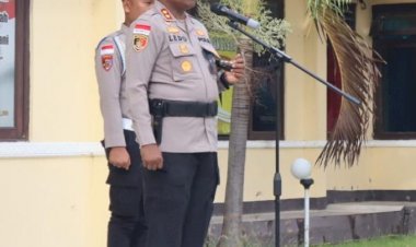 Kapolres-Kupang-Tekankan-Pelayanan-Humanis-dan-Integritas-Anggota-Saat-Pimpin-Apel-Pagi
