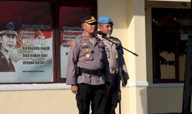 Jaga-Harkamtibmas,-Waka-Polres-Kupang-Apresiasi-Kinerja-Personel-dan-Tekankan-Pelayanan-Terbaik