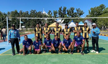 Amfoang-Pesisir-Menang-Telak,-Aotamartim-Taklukkan-Cakra-Kresna-di-Turnamen-Voli-Hari-Bhayangkara-ke-80