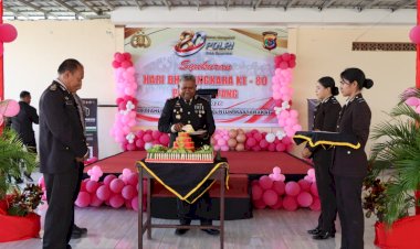 Puncak-Hari-Bhayangkara-ke-80,-Polres-Kupang-Resmikan-Gedung-Satreskrim-dan-Eko-Wisata,-Hibahkan-Ribuan-Liter-Miras-untuk-Kepentingan-Akademik