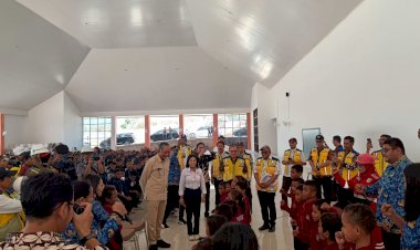 Polsek-Kupang-Tengah-Amankan-Kunjungan-Menteri-PU-RI-ke-Lokasi-Pembangunan-Sekolah-Rakyat-di-Oelnasi