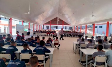 Polres-Kupang-Perkuat-Karakter-Generasi-Muda-Lewat-Pembekalan-di-Sekolah-Rakyat