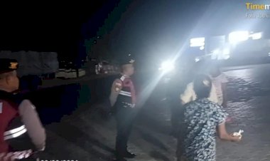 Regu-Dalmas-Polres-Kupang-Hadirkan-Kenyamanan-Masyarakat-Lewat-Patroli-Rutin-di-Jam-Rawan