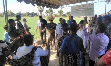 Wontech-Polri-Hadir-di-Tengah-Keterbatasan-Korban-Gempa-Flores