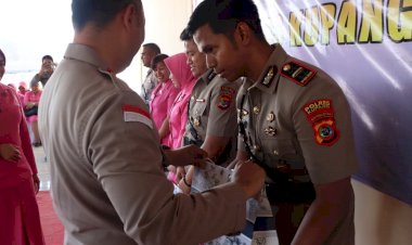 Kenal-Pamit-Polres-Kupang-Penuh-Haru,-Kapolres-Titip-Pesan:-Doa,-Usaha,-Ikhtiar-dan-Tawakal