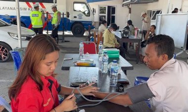 HUT-Lantas-ke-71,-Satlantas-Polres-Kupang-Hadirkan-Layanan-Kesehatan-Gratis-untuk -Warga